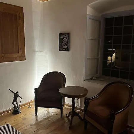 Iren Villa Parakopí