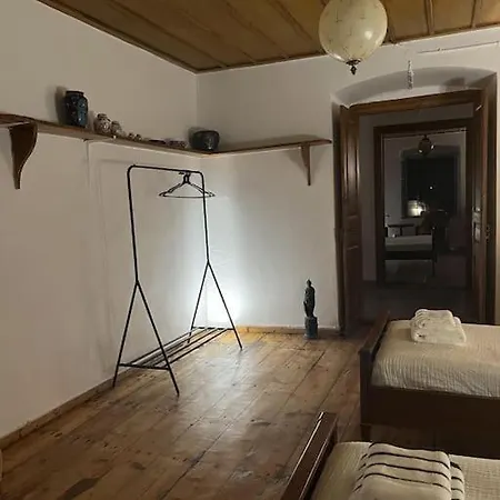 Villa Iren Parakopí