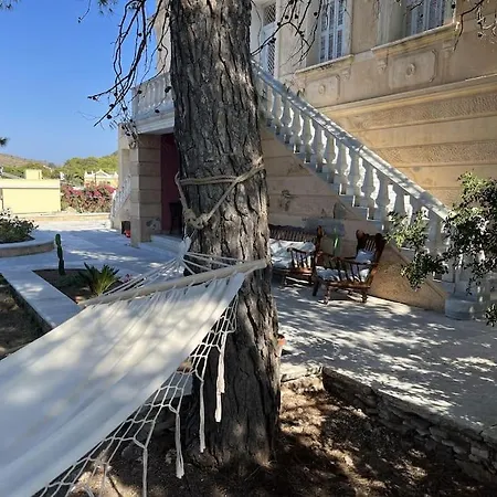 Iren Villa