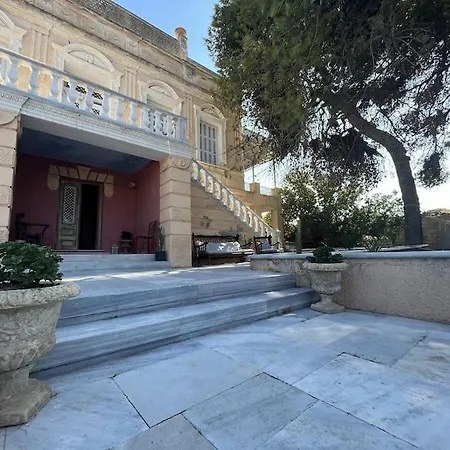 Villa Iren