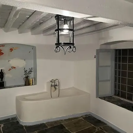 Iren Villa *